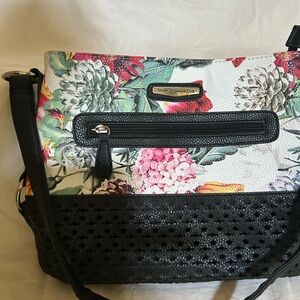 Stone Mountain Accessories Floral and Black Shoulder Bag.